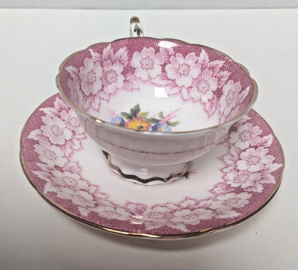 Taza y platillo floral rosa col rosa Paragon con cita Inglaterra Foto 3 de 4