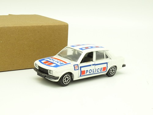 Solido 1/43 Peugeot 305 Pompiers – Modèle Modifié