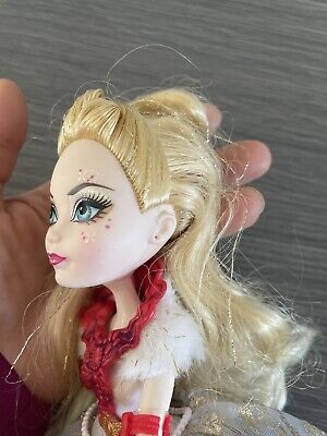 Ever After High Apple White Thronecoming Doll READ