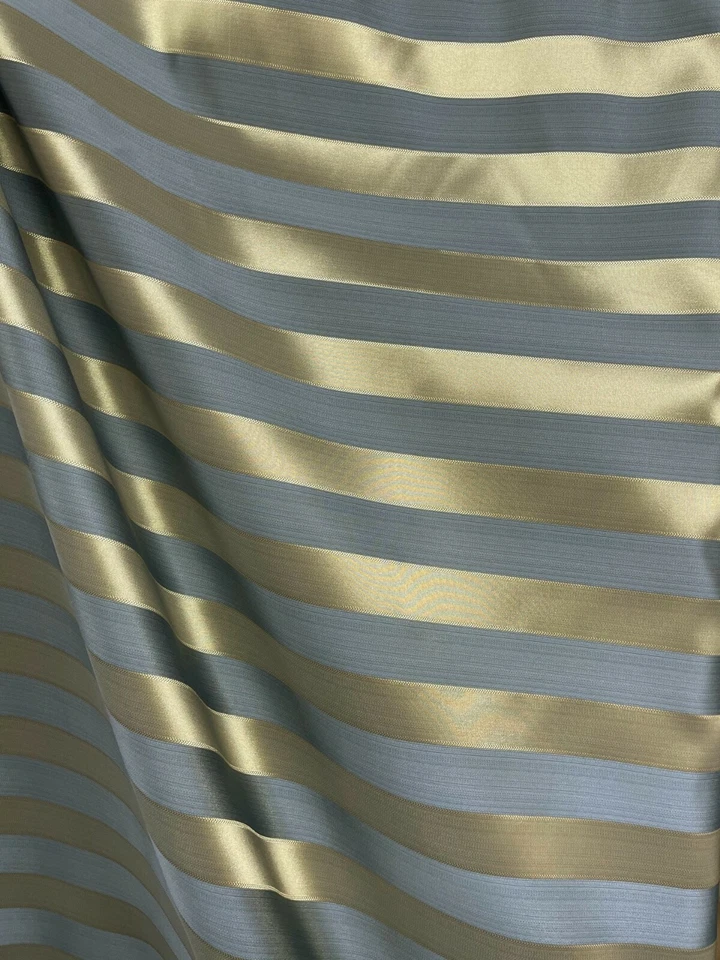 Tela para cortinas de tapicería brocado a rayas (110 pulg.) Vendido por Foto 2 de 2