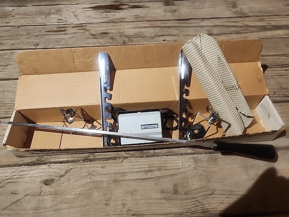 West Bend 5413 Electric Broiler Rotisserie accessory for Smokeless Broiler 5414 Foto 2 de 4