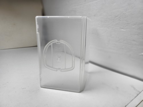 2 MINT NEW OEM Official SONY Original Clear Game BOX Cases W/ Sleeve for UMD PSP - Picture 3 of 15
