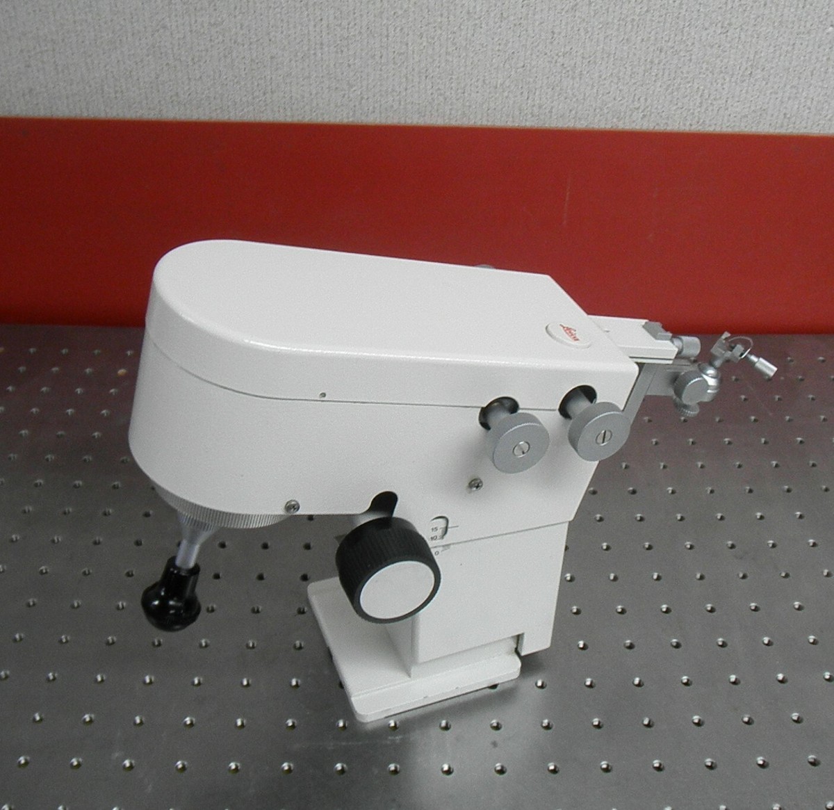 Leica Leitz Microscope Mechanical Micromanipulator Micro Leica Leitz Microscope Mechanical Micromanipulator Micro