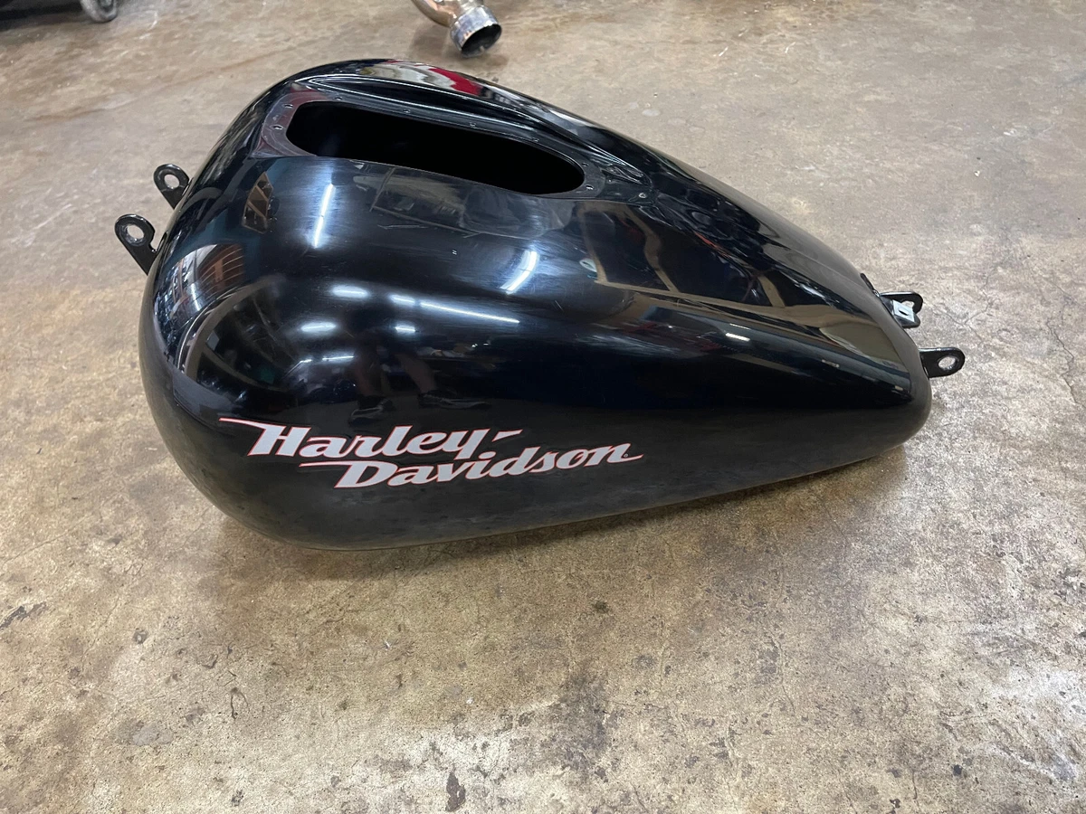 Harley davidson dyna gas tank sales