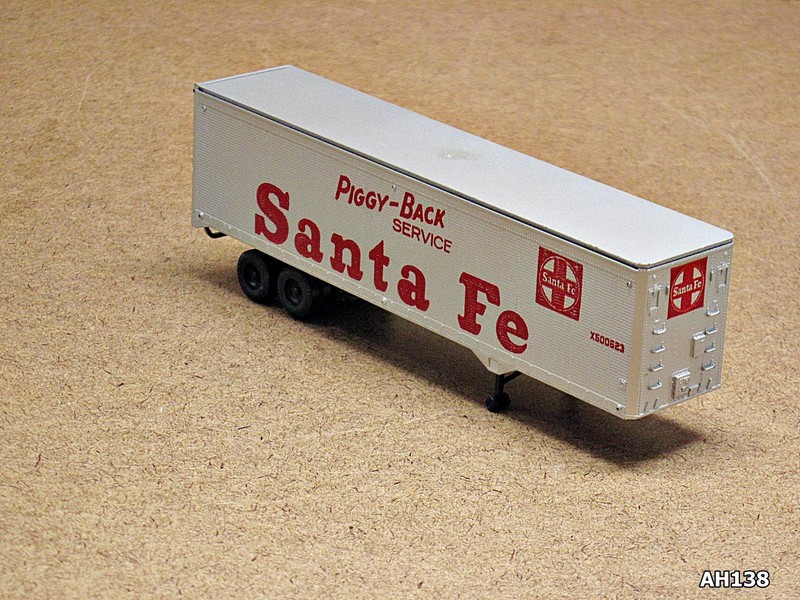 40' T/A VAN TRAILER * Factory Decorated SANTA FE Piggy Back * AH 138