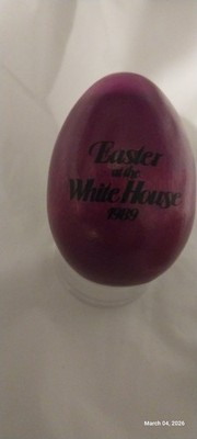 1989 White House Easter Egg Dark Purple