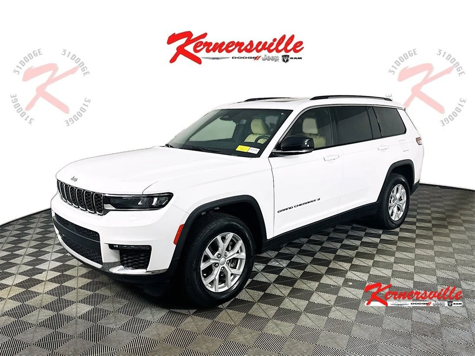 2023 Jeep Grand Cherokee Limited - Image 3 of 4