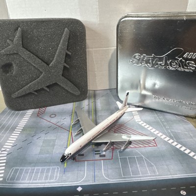 Gemini Jets Skyjets400 Eastern Airlines Golden Falcon DC-8 N5602 Due Cast 1:400