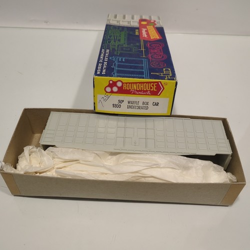 HO Roundhouse 50' Waffle Boxcar Kit 1800 | Zustand: New