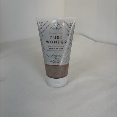 Bath & Body Works Pure Wonder Exfoliating Glow Body Scrub 8oz / 226g