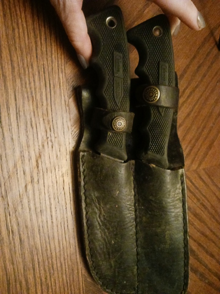 Rare Western Coleman Knife R14 and R16 Rubber Handle With Sheath Dual