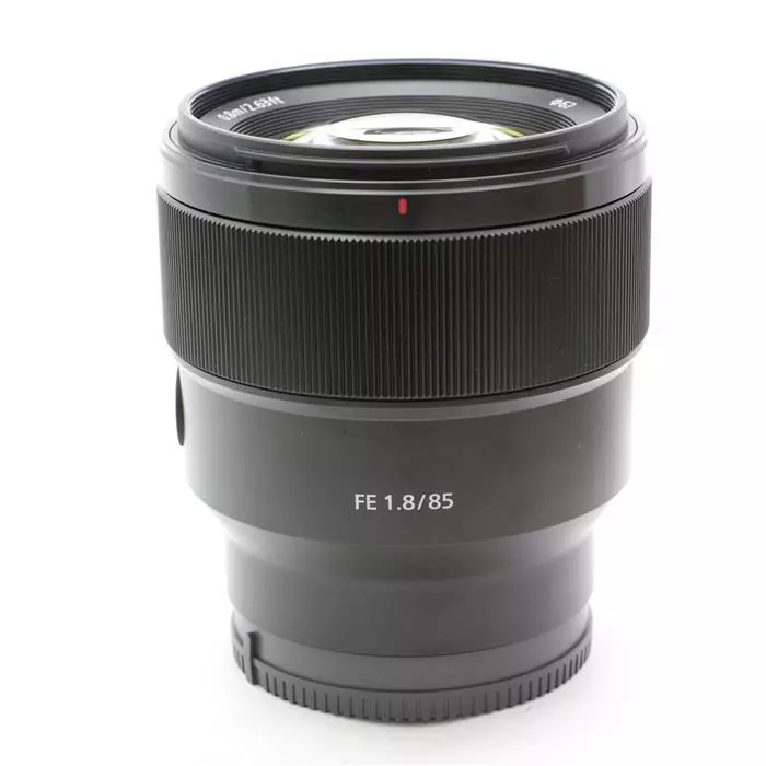 SONY FE 85mm F1.8 Lens for E Mount Full Frame SEL85F18 for SONY E