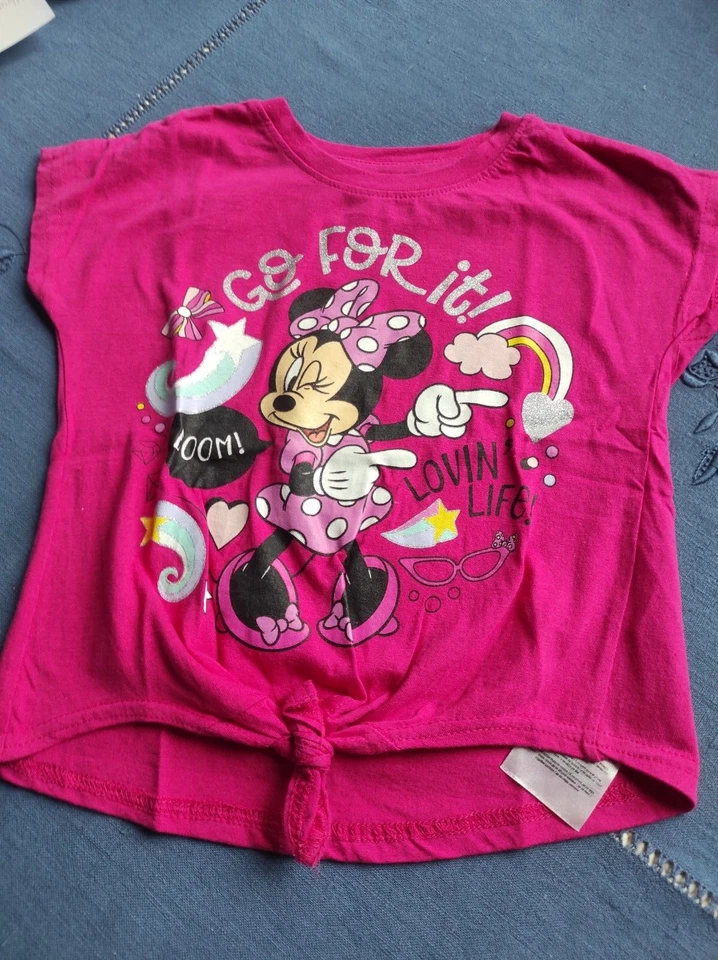 T-shirt Disney 104 cm - Photo 1/1