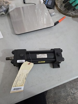 PARKER PNEUMATIC CYLINDER 50 CCPHMIRB14MC 125.0 M 1100 NEW