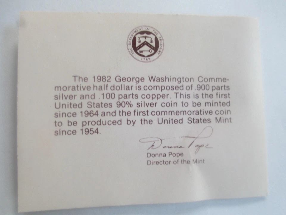 1732 - 1982 GEORGE WASHINGTON Clad 90% SILVER COMMEMORATIVE HALF DOLLAR W/ BOX - Image 4 of 4
