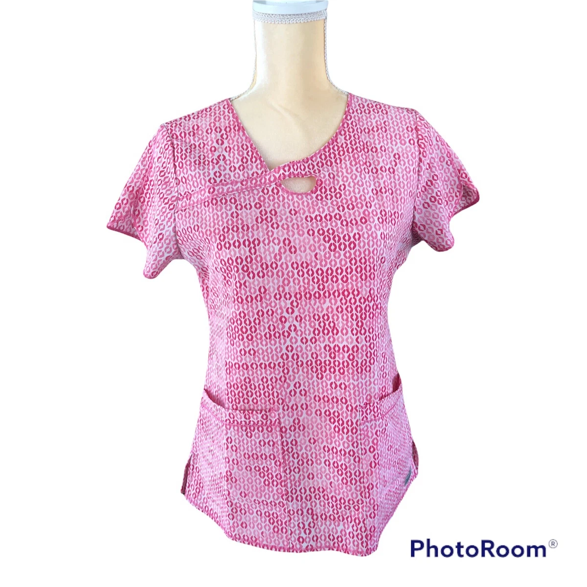 Med Couture 4 Ever Flex Women s Sz SM Stretch Scrub Top EUC Small