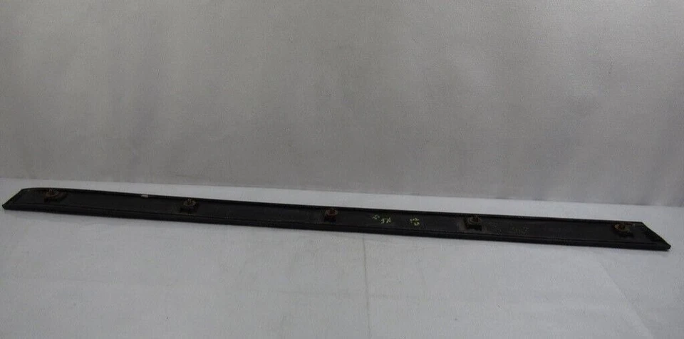 Subaru B9 Tribeca 2006-2007 pasajero puerta delantera exterior moldura de impacto OE Foto 4 de 4