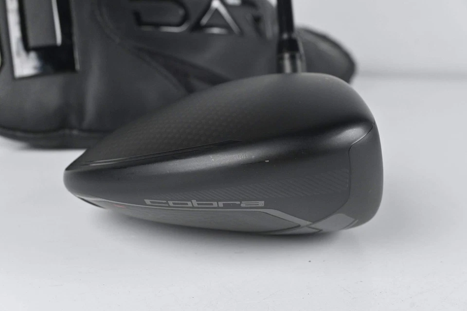 Cobra Darkspeed Max Driver / 10.5 Degree / Regular Flex Fujikura Vista Pro 60 - Image 3 of 4