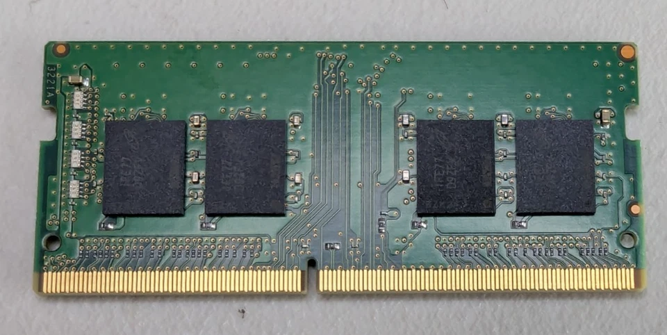 NEW Micron 16GB PC4-25600 DDR4-3200MHz 1Rx8 Non-ECC MTA8ATF2G64HZ-3G2E2 - Image 2 of 2