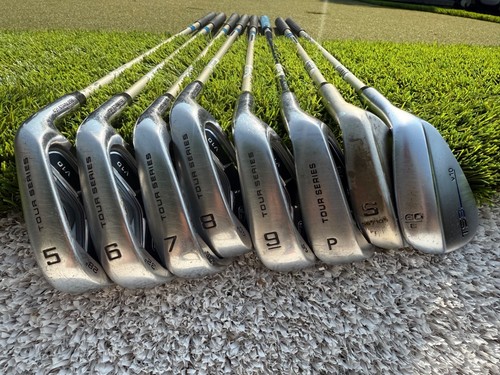 USKG Tour Series V10 RH TS54 5-PW, SW, LW, 4H, 3W, D