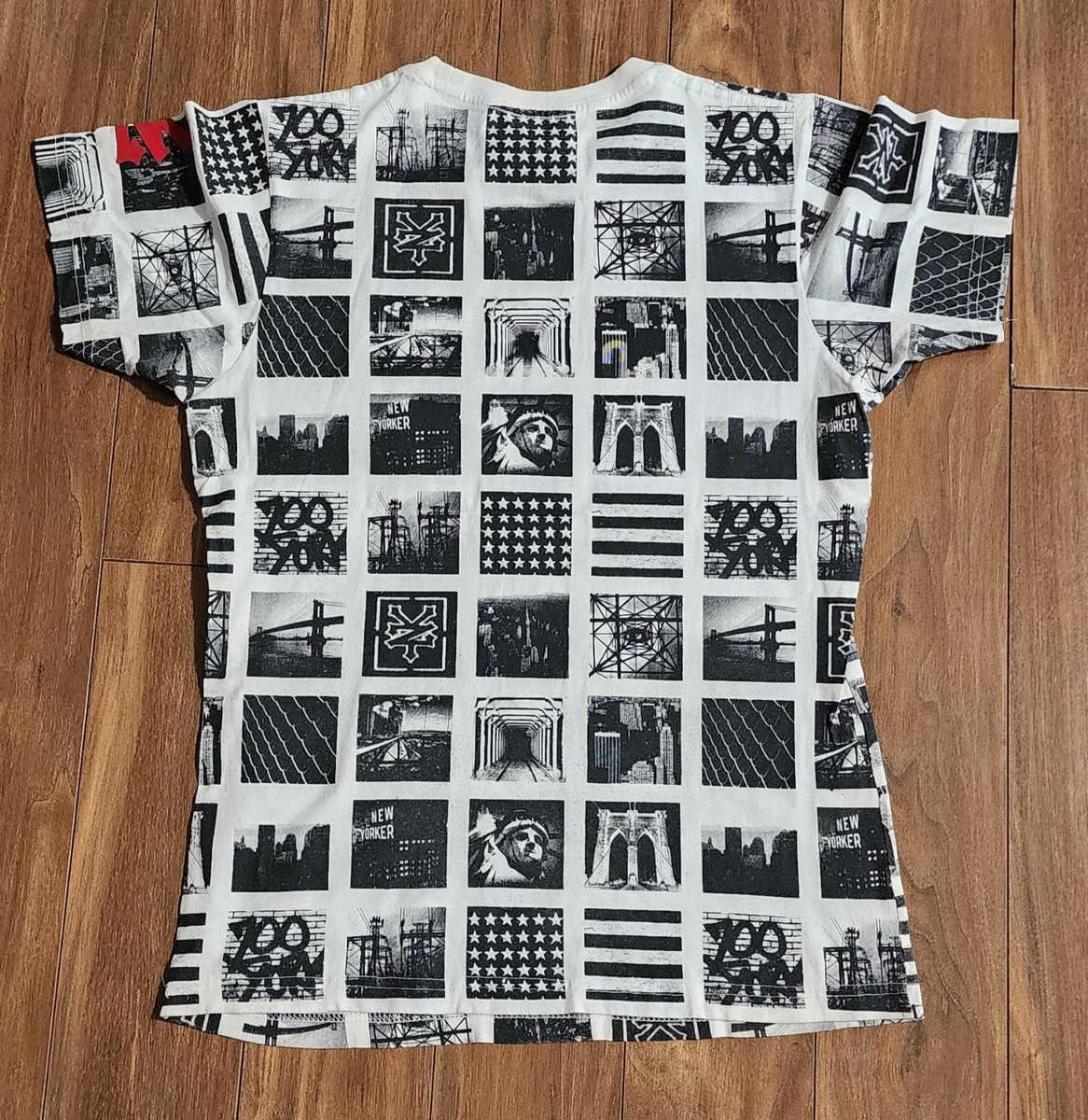 Zoo York T-Shirt Men's Sz Medium City Snapshots Skater Hip Hop