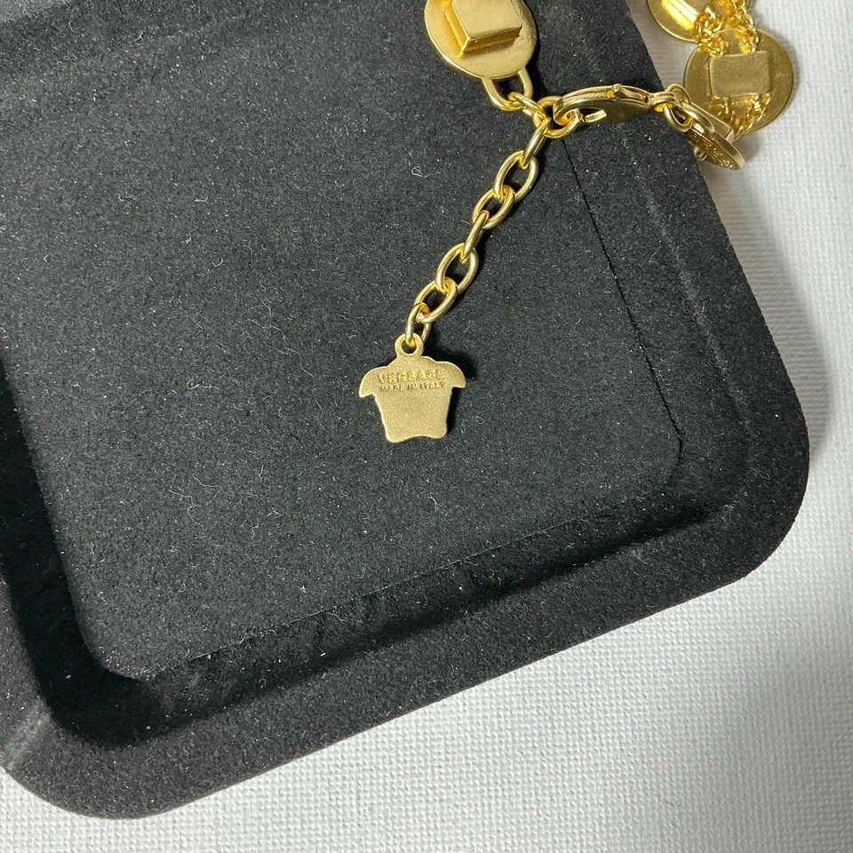 Pulsera de oro Versace Foto 3 de 3