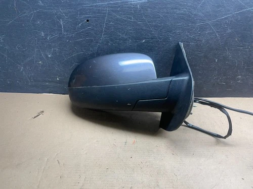 2009 to 2013 GMC Yukon Right Passenger RH Door Mirror OEM  P7235 DG