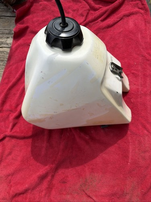 #ad #ad Honda 94 XR XR250R XR250 OEM Fuel Gas Tank Canister Cap Peacock Assembly White $130.00