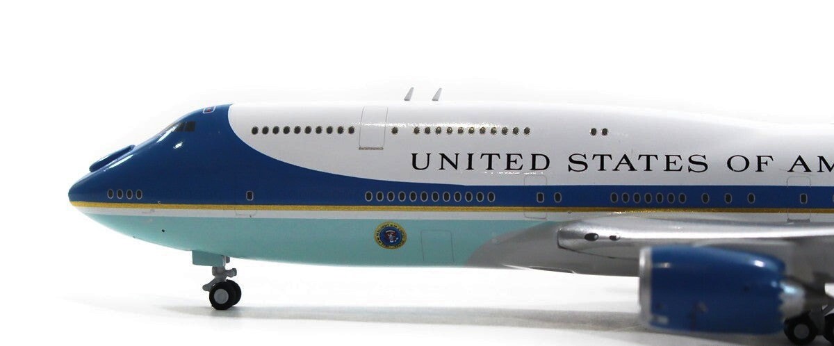 航空機・ヘリコプター Gemini Jets VC-25B 1:400 maxresdefault.jpg