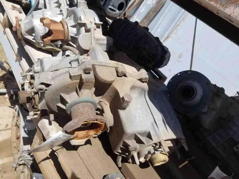 Jeep Grand Cherokee 1999-2000-2001 conjunto de caja de transferencia OEM  Foto 2 de 4