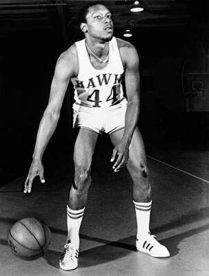 Ken Charles Of The Atlanta Hawks Poses Old Basketball Photo