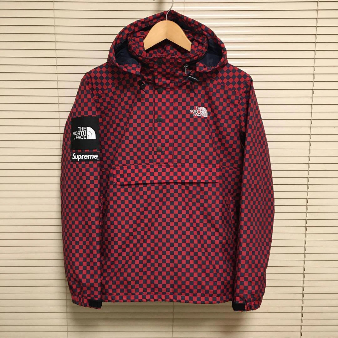 Pull coupe vent Supreme x The North Face S rouge marine 2011 SS de JP Occasion