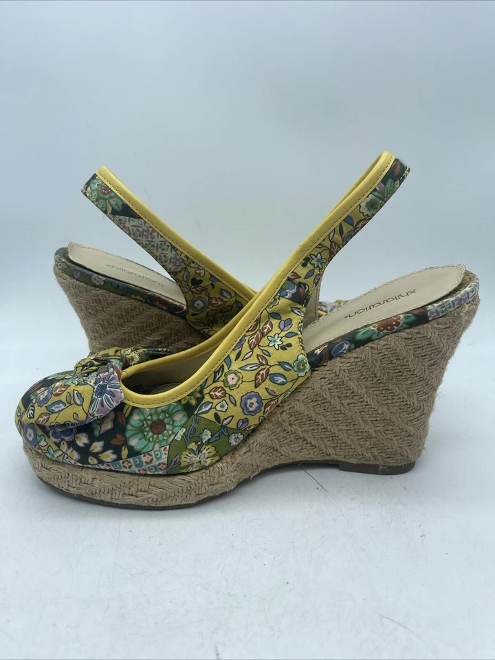 Alpargatas boho Xhilaration para mujer tacones con cuña talla 7 lazo floral en la punta Foto 3 de 4
