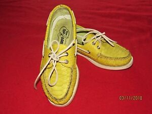 yellow sperry boat shoes
