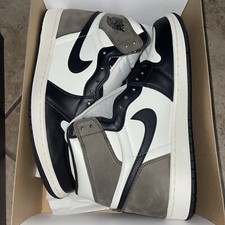 Size 11 - Jordan 1 Retro High OG Brown BRAND NEW LACE BAG STILL ATTACHED