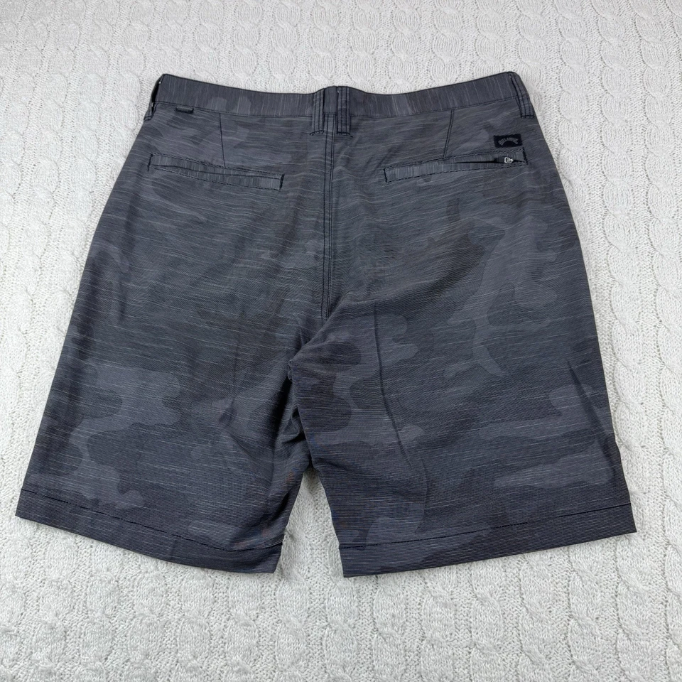 Billabong Chino Shorts Men 33 Gray 3D Camo Crossfire Submersibles Comfort Strech - Image 2 of 4