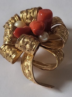 Vintage Grosse Christian Dior 1968 vergoldet mit Koralle&Perle Groß 4,6 cm