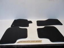 SKODA OCTAVIA III NOWE Fußmatten Gebraucht Original Teil OE
