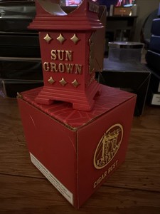 Undercrown Sun Grown Cigar rest holder Drew Estate New in box. Discontinued