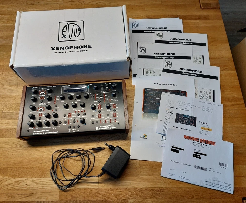 Xenophone Hypersynth | analoger Mono-Synth (Desktop) | MIDI I/O | neuwertig +OVP