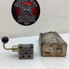 PARKER SCHRADER BELLOWS CC437B HAND OP VALVE 3/8" INCH PORTS *NOS*