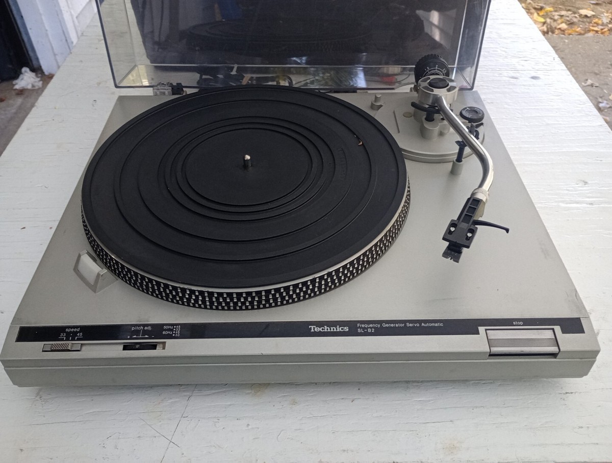 Technics SL-B2 Turntable - Silver Tested Working 17 X 14 X 5