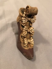 Dark Mauve Victorian High Heel Shoe Figurine Bows Resin. 3 1/4” Tall Collectible