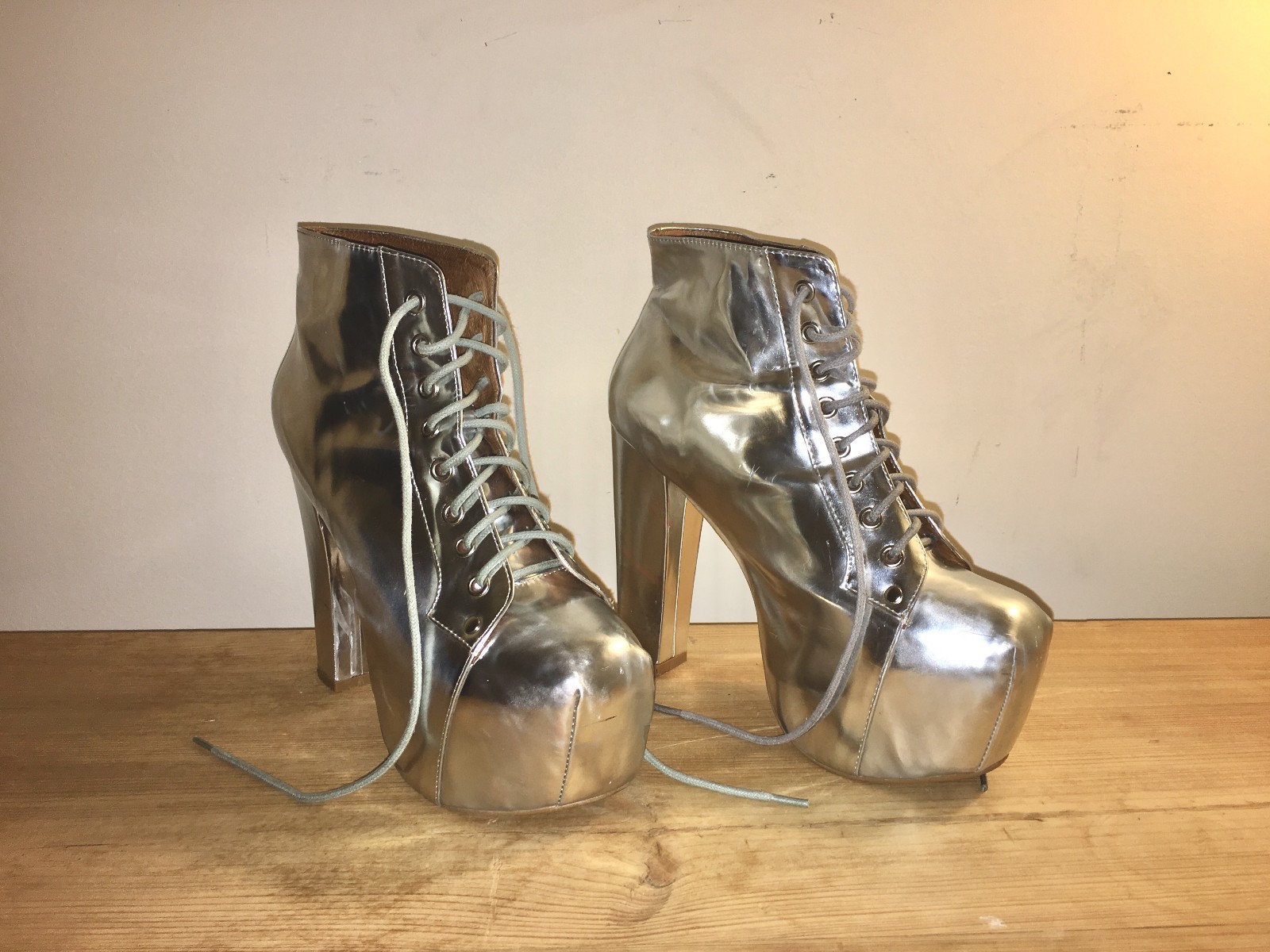 jeffrey campbell achava bootie