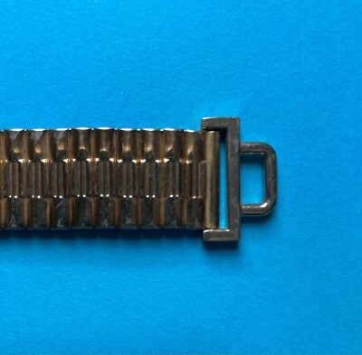 100% Authentic Rare Marc Jacobs Gold Tone Stretchy Metal Belt For Dress / Jeans 100% Authentic Rare Marc Jacobs Gold Tone Stretchy Metal  main image 4