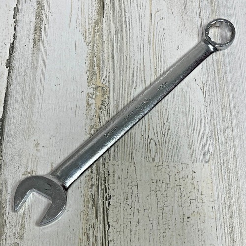 Gray Canada 24MM Metric Combination Open and 12 Pt Box End Wrench M024