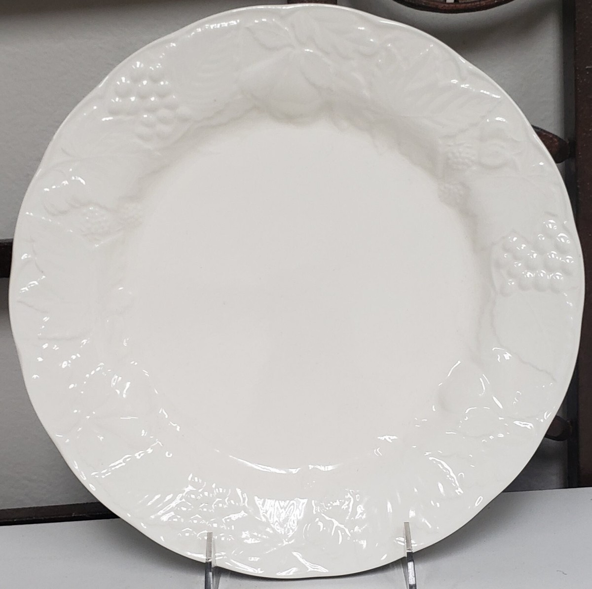 Strawberry Plates Serving Dishes Wilko Nikko Fine China WOODBURY