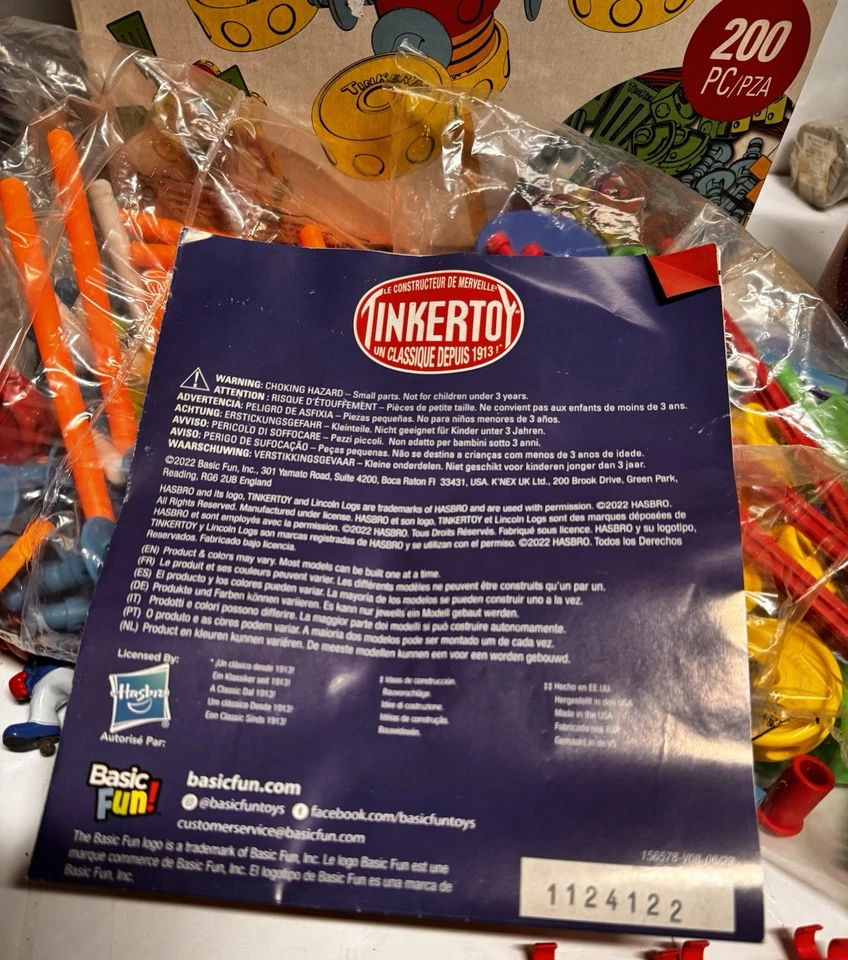 Hasbro Tinker Toy 200 Pieces, 30 Model Super Building Set! Ages 3+ *SEALED/NEW😊 - Image 3 of 4