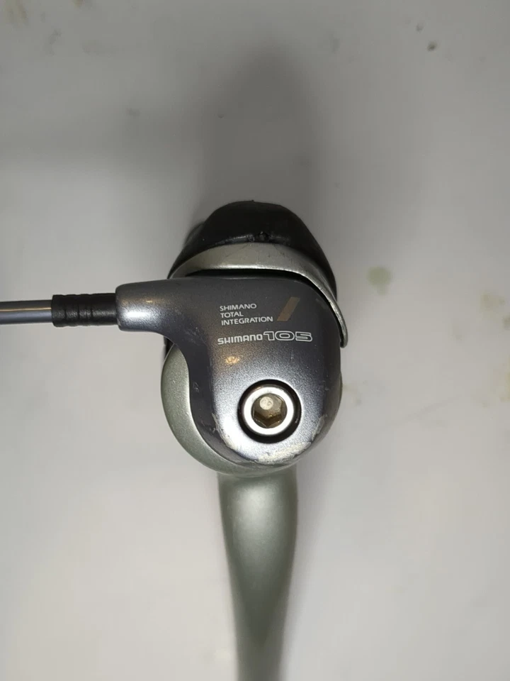 Rebuilt Shimano 105 ST-5500 STI Shift Levers 3x8 Speed Brifters - Image 3 of 4