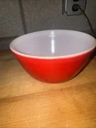 Vintage PYREX 402 1 1/2 Quart 'A' 19 Red Mixing Nesting Bowl white glass